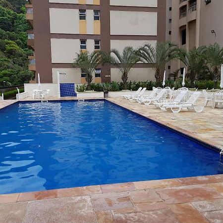 MLF155 Apartamento andar alto no Morro do Maluf Guarujá Exterior foto